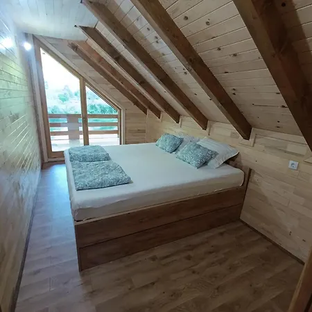 Vikendica Ana Sipovo