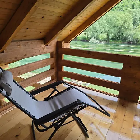 Feriehus Vikendica Ana