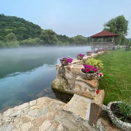 Vikendica Ana Sipovo